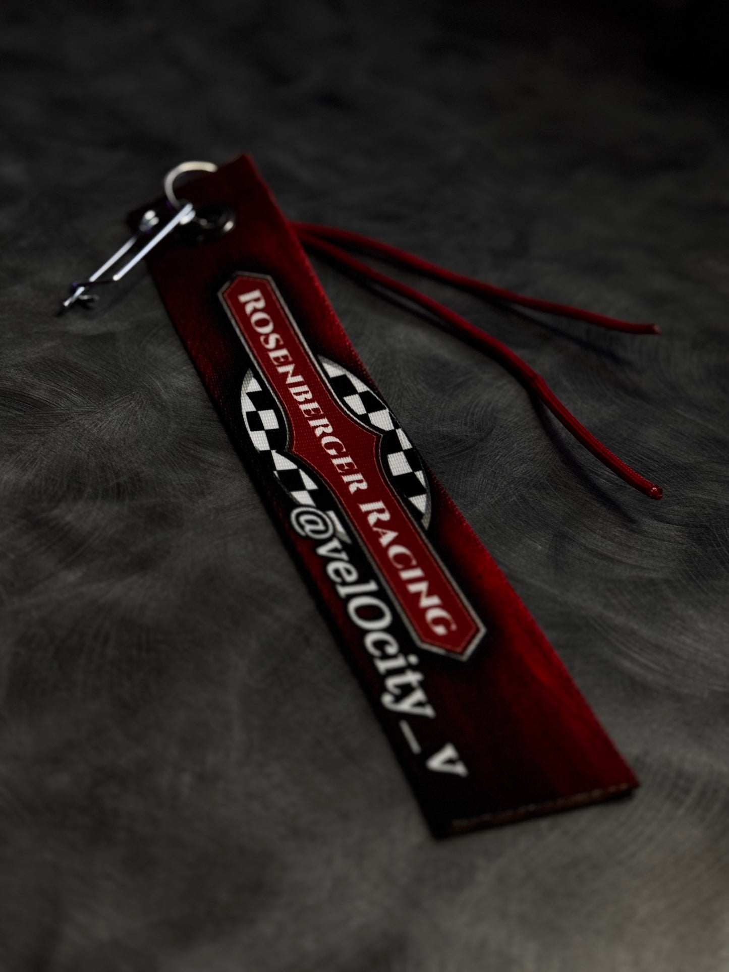 Custom parachute hangtag